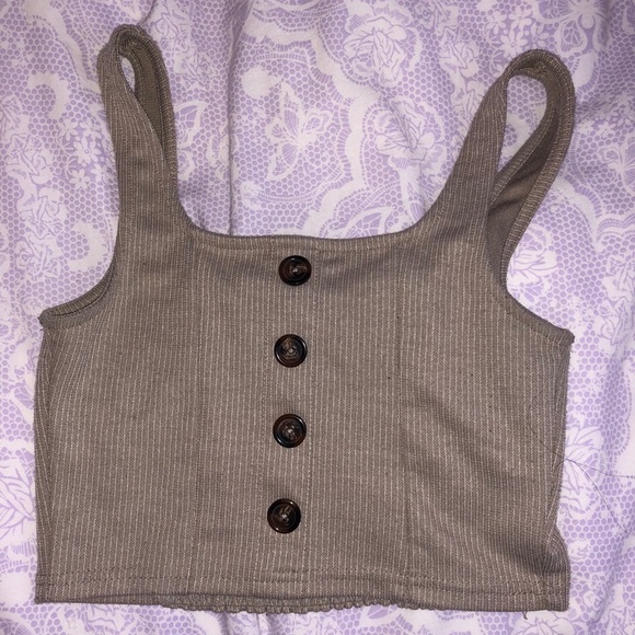 Cropped Top with Buttons - Picture 3 of 5